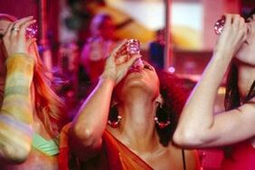 Girls drink alcohol how to leave them